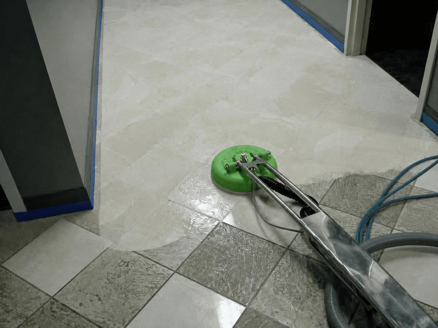 North West Carpet Cleaning technician at work